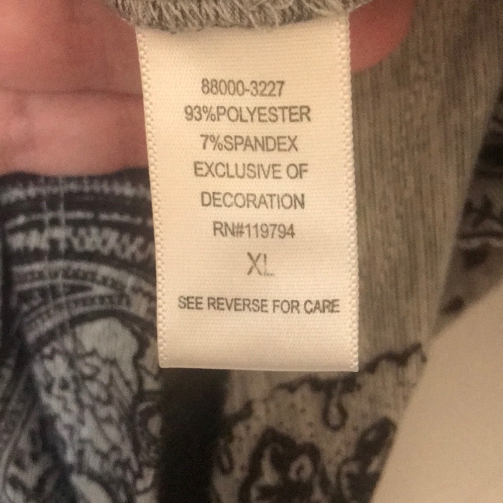 One world blouse - Picture 5 of 7